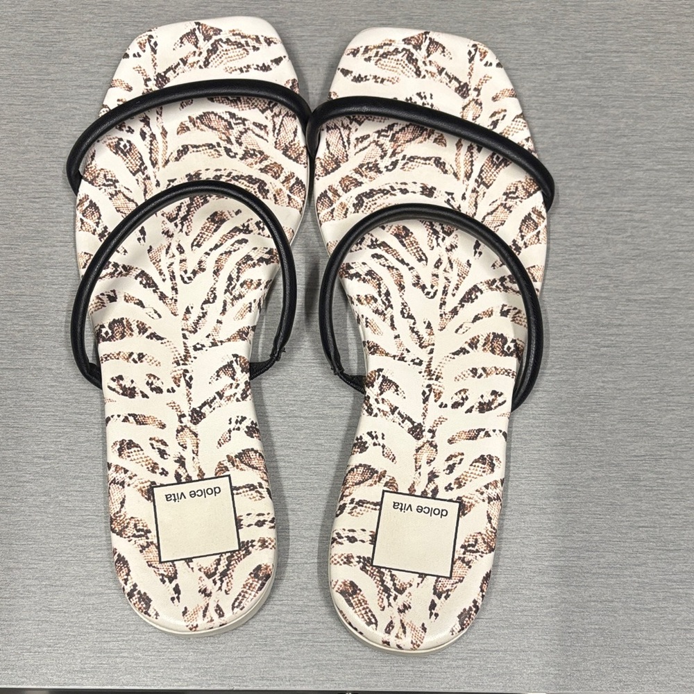 Dolce Vita Women's Animal Print Sandals